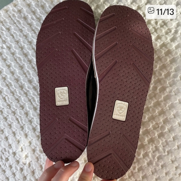 Ariat  Slip On Buffalo Print Cruiser Sz 8.5 NWOT - Picture 12 of 13